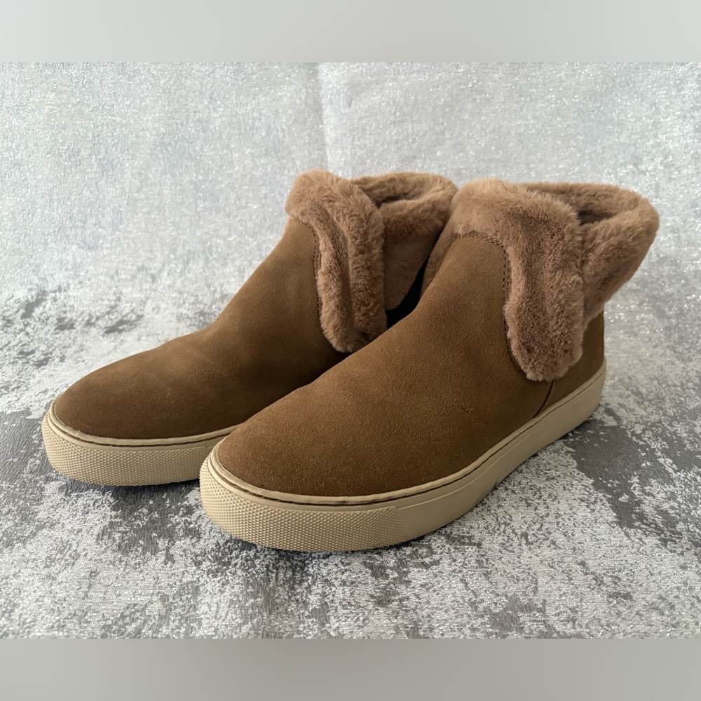 Cougar Tan Ankle Waterproof Boots with Cozy Lining